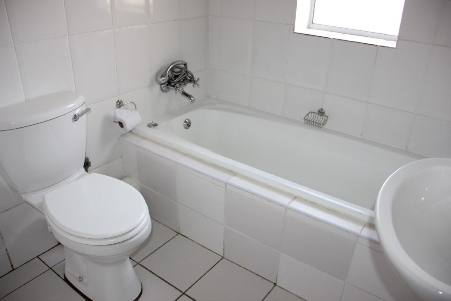 To Let 3 Bedroom Property for Rent in Audas Estate Western Cape